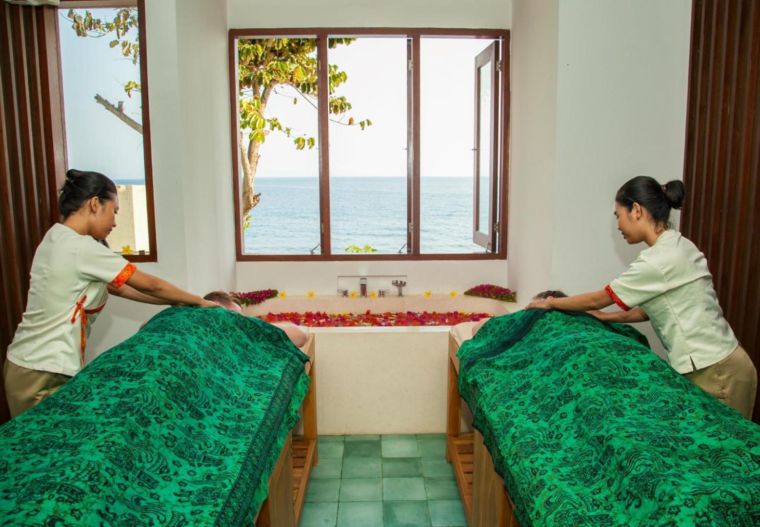 Rajavilla Lombok Resort - Seaside Serenity Senggigi Exterior foto